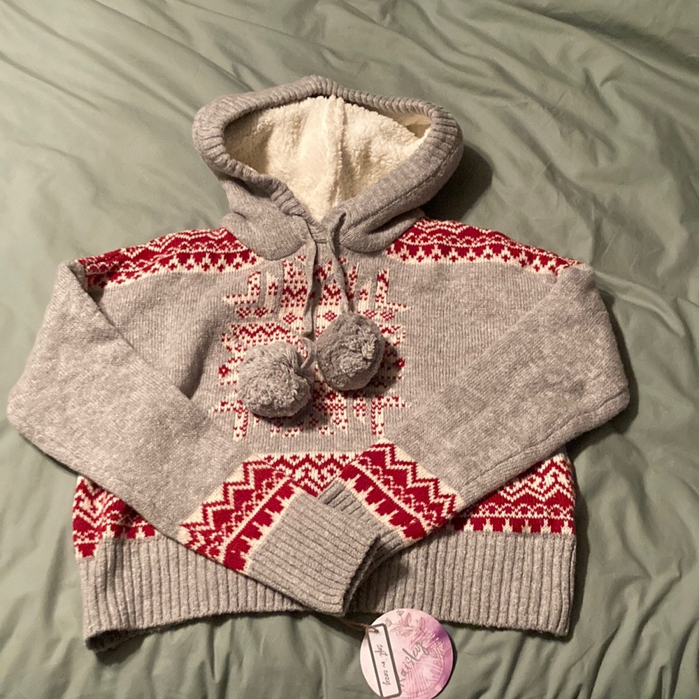 Cropped sweater